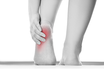 heel pain that radiates to ankle